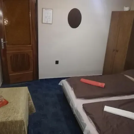 Dudas Vendeghaz Eger
